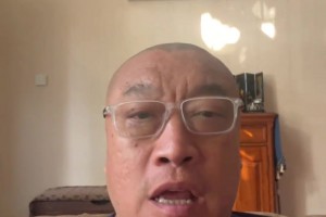 福克斯，你在干什么？